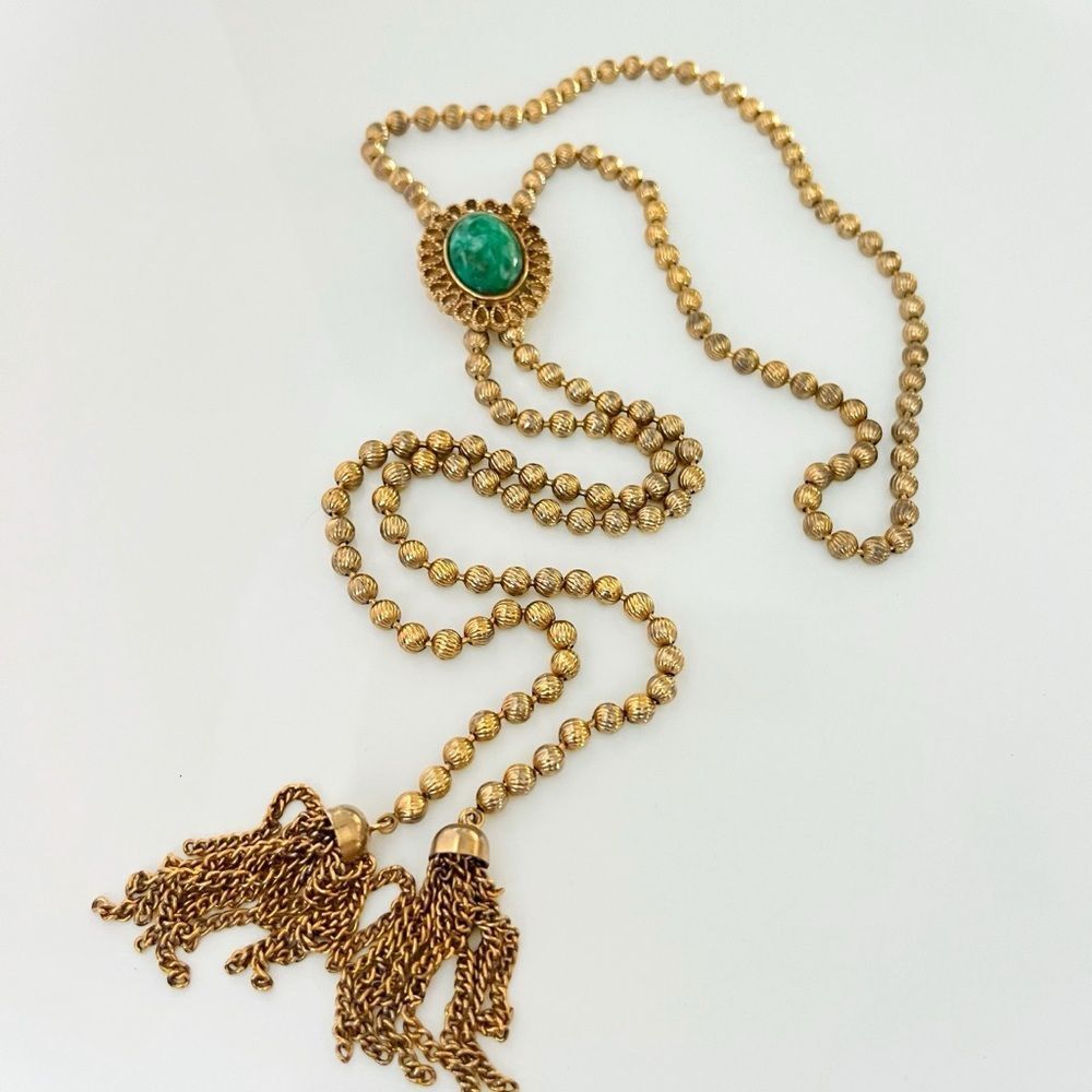 Vintage Juliana D&E For Avon Green Cabochon Gold Bead Bolero Tassel Necklace